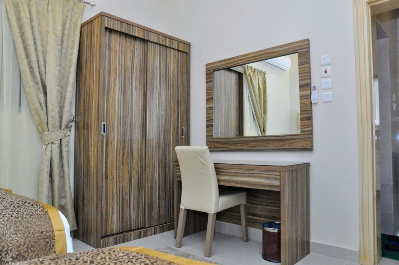 منازل بلقيس للشقق المخدومة فرع الشفاء Ha'il Exterior foto